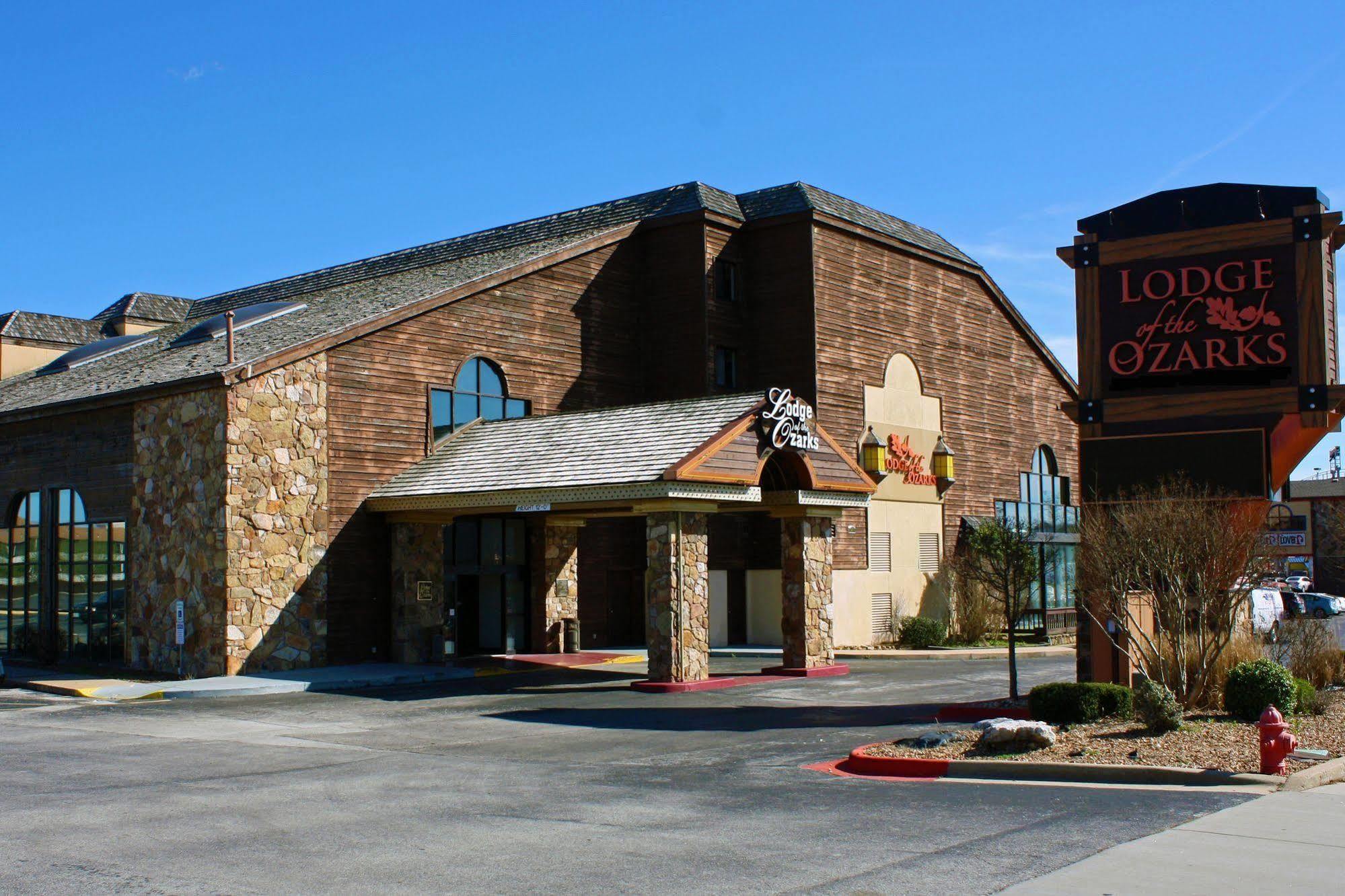 Of The Ozarks 3* Branson