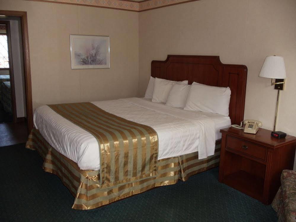 Oyo Windmill Hotel