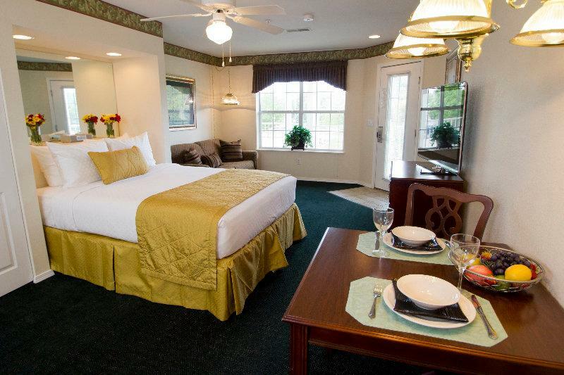 The At Fall Creek Resort Branson