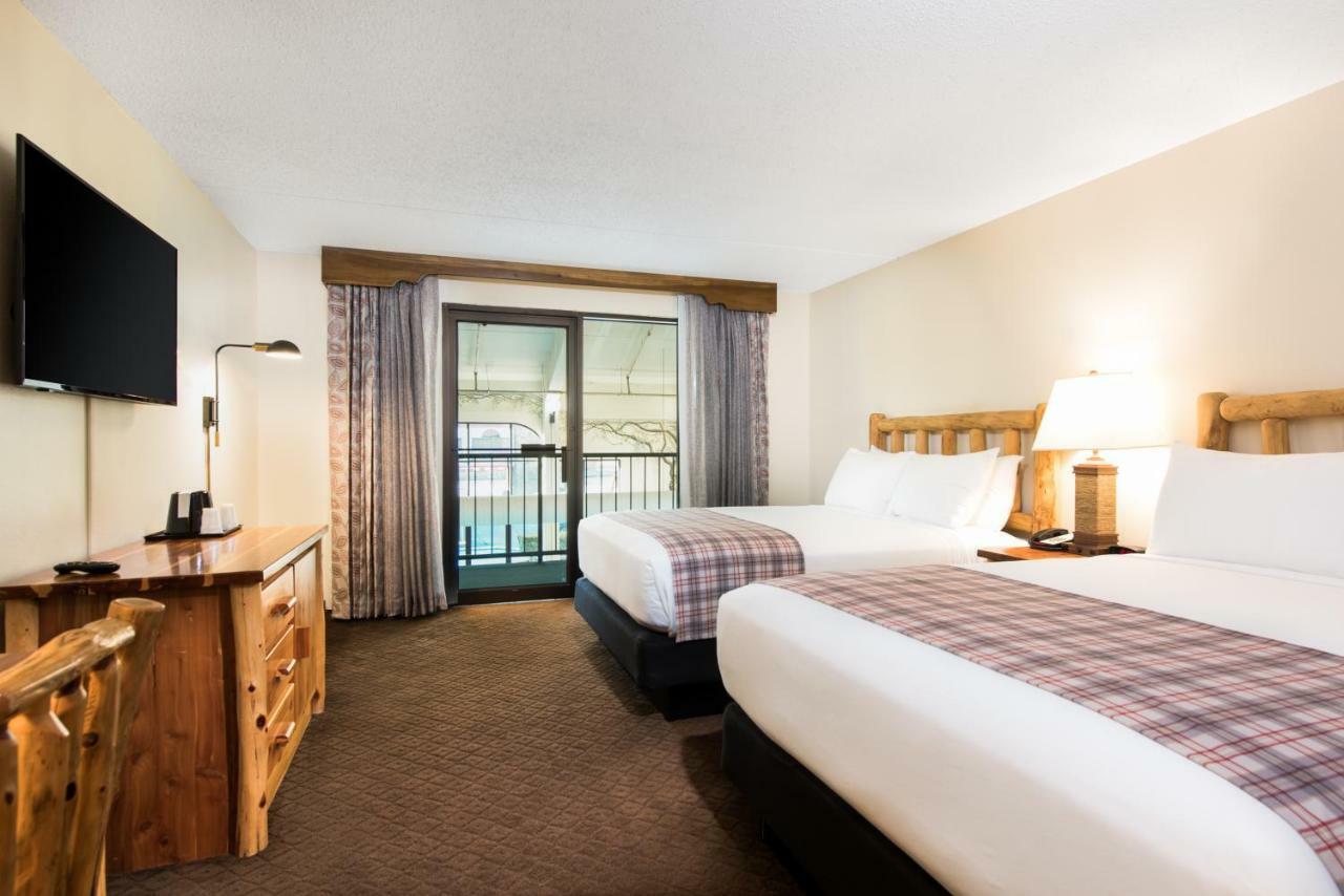 Of The Ozarks 3*