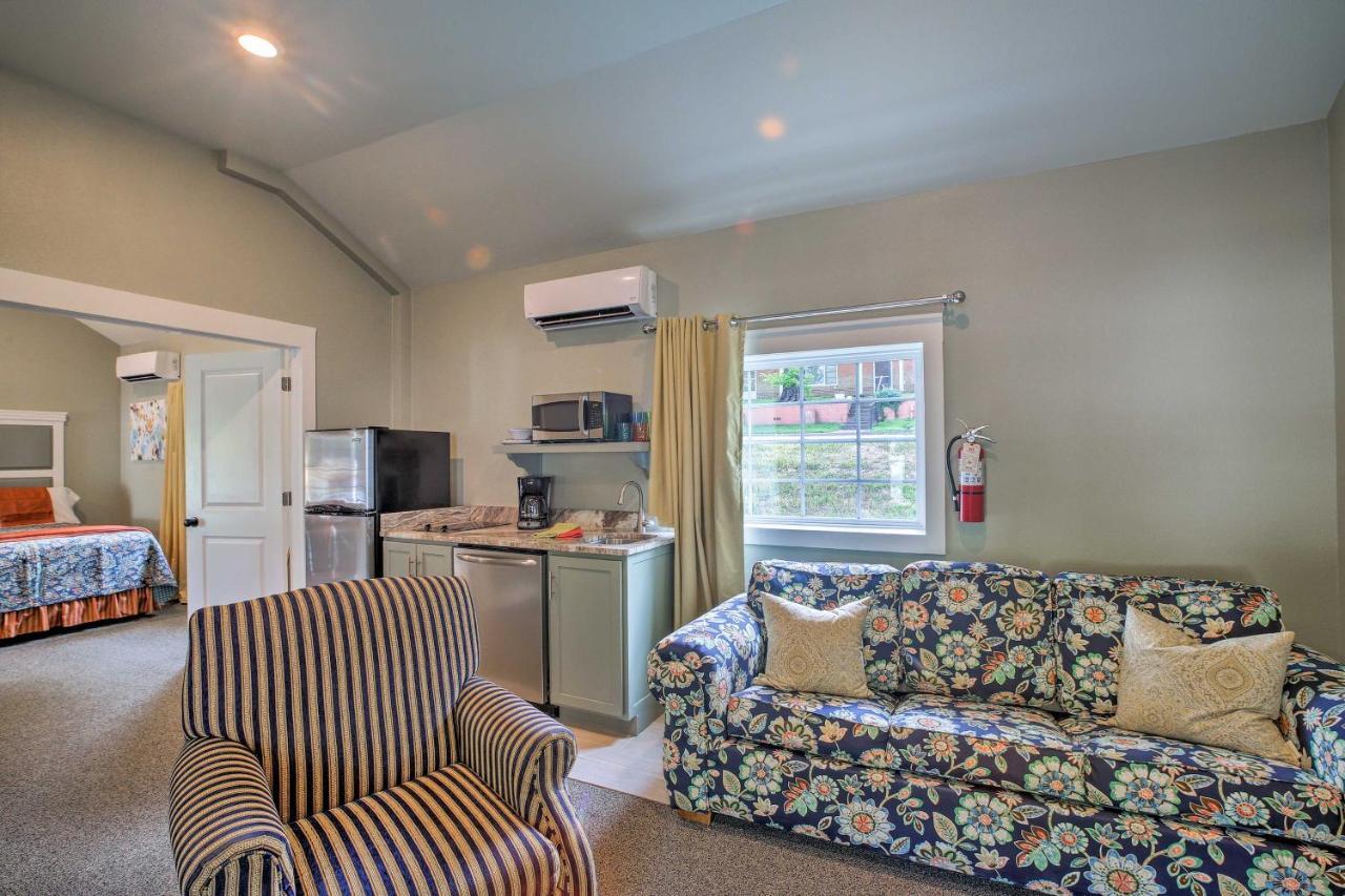 Holiday home Downtown With Pool Access!