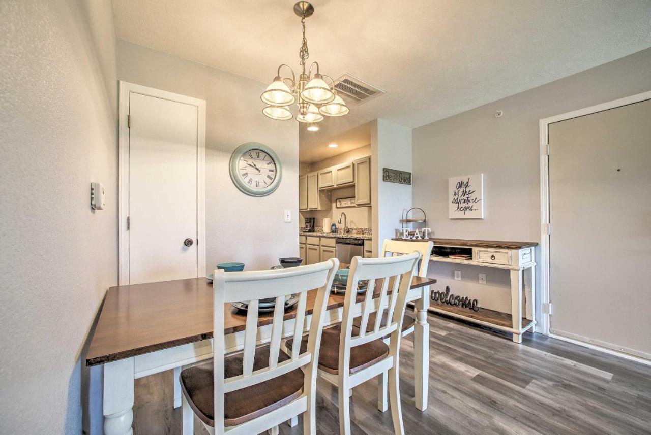 Cozy With Pool Access In The Heart Of Branson! Apartment