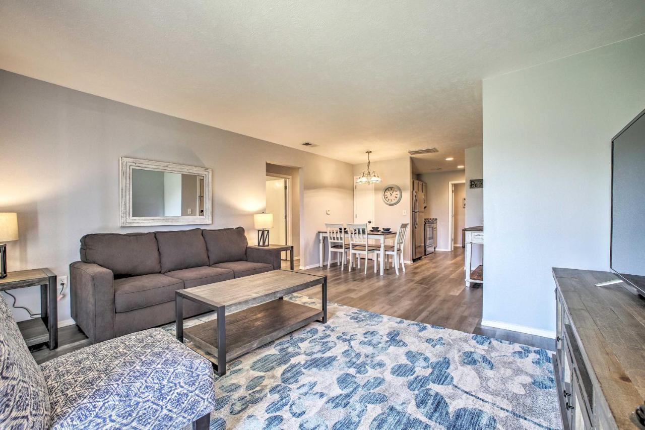 Cozy With Pool Access In The Heart Of Branson! Branson