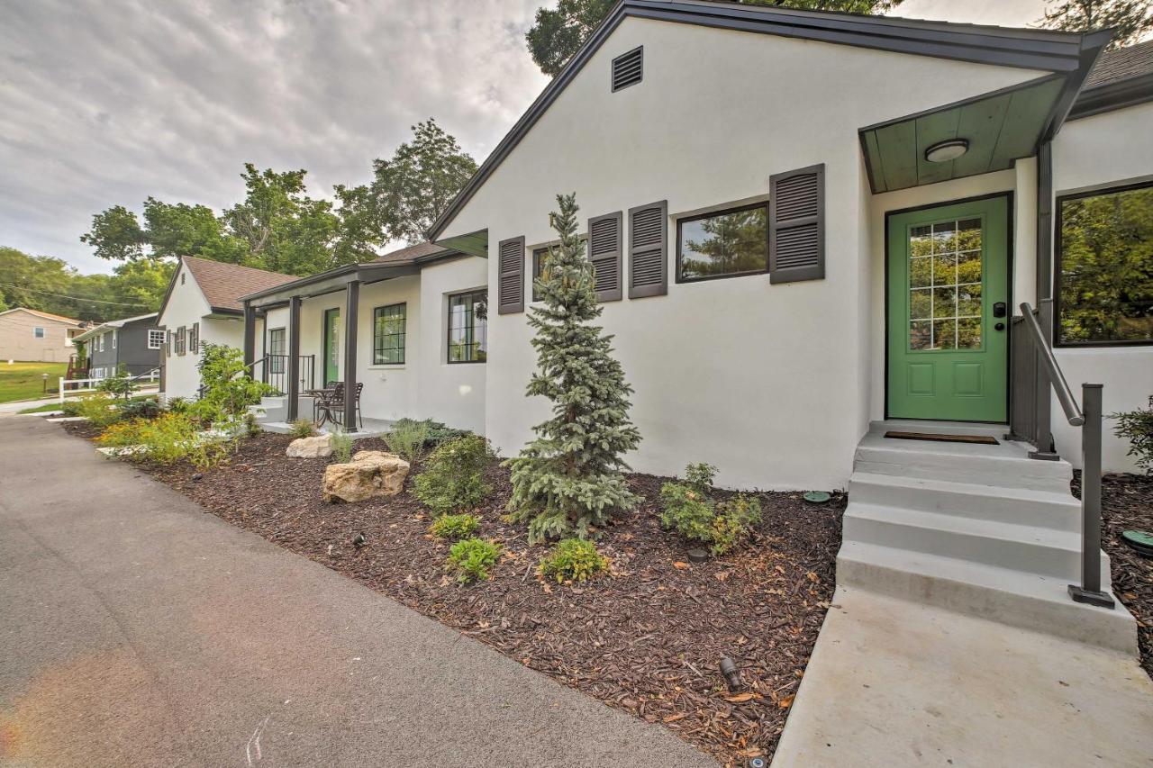 Holiday home Downtown With Pool Access! Branson