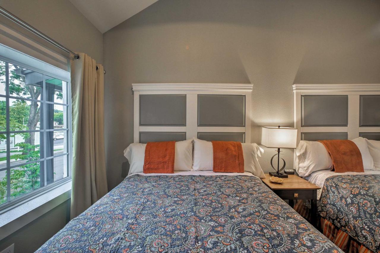 Downtown With Pool Access! Holiday home *