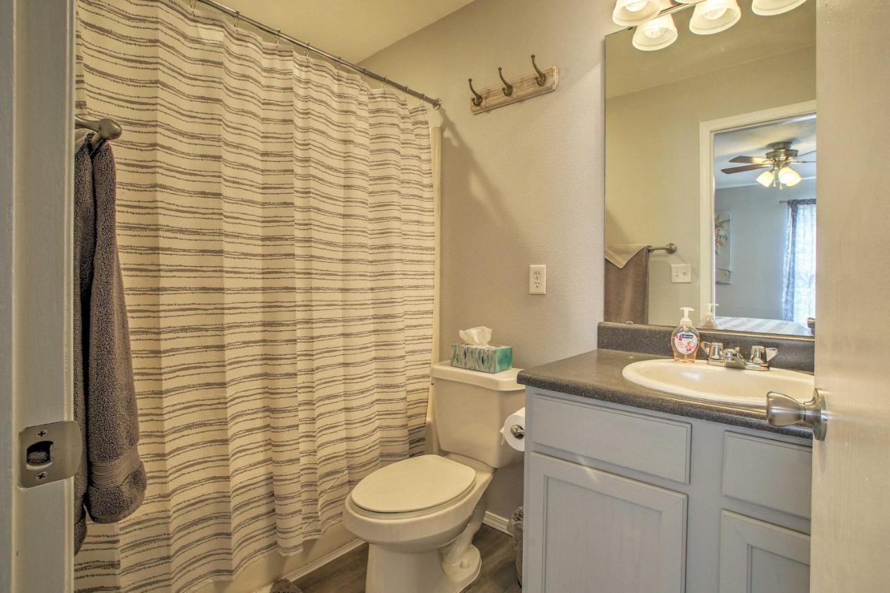 Cozy With Pool Access In The Heart Of Branson! * Branson