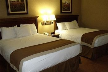 Grand Oaks Hotel 3*