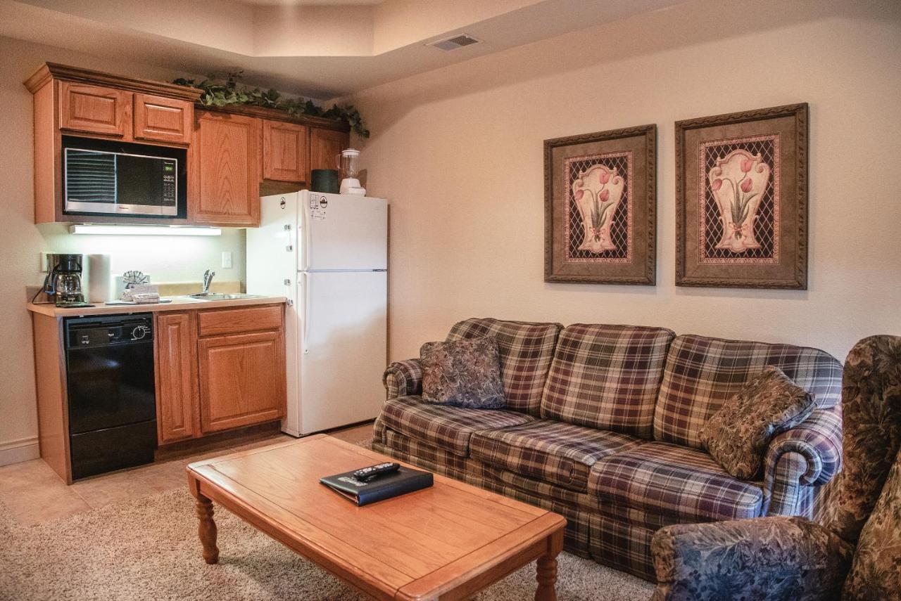 Legacy At Thousand Hills * Branson
